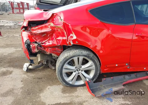 2011 Hyundai Genesis 2.0T Premium z USA, uszkodzony, nr VIN KMHHT6KD5BU058769